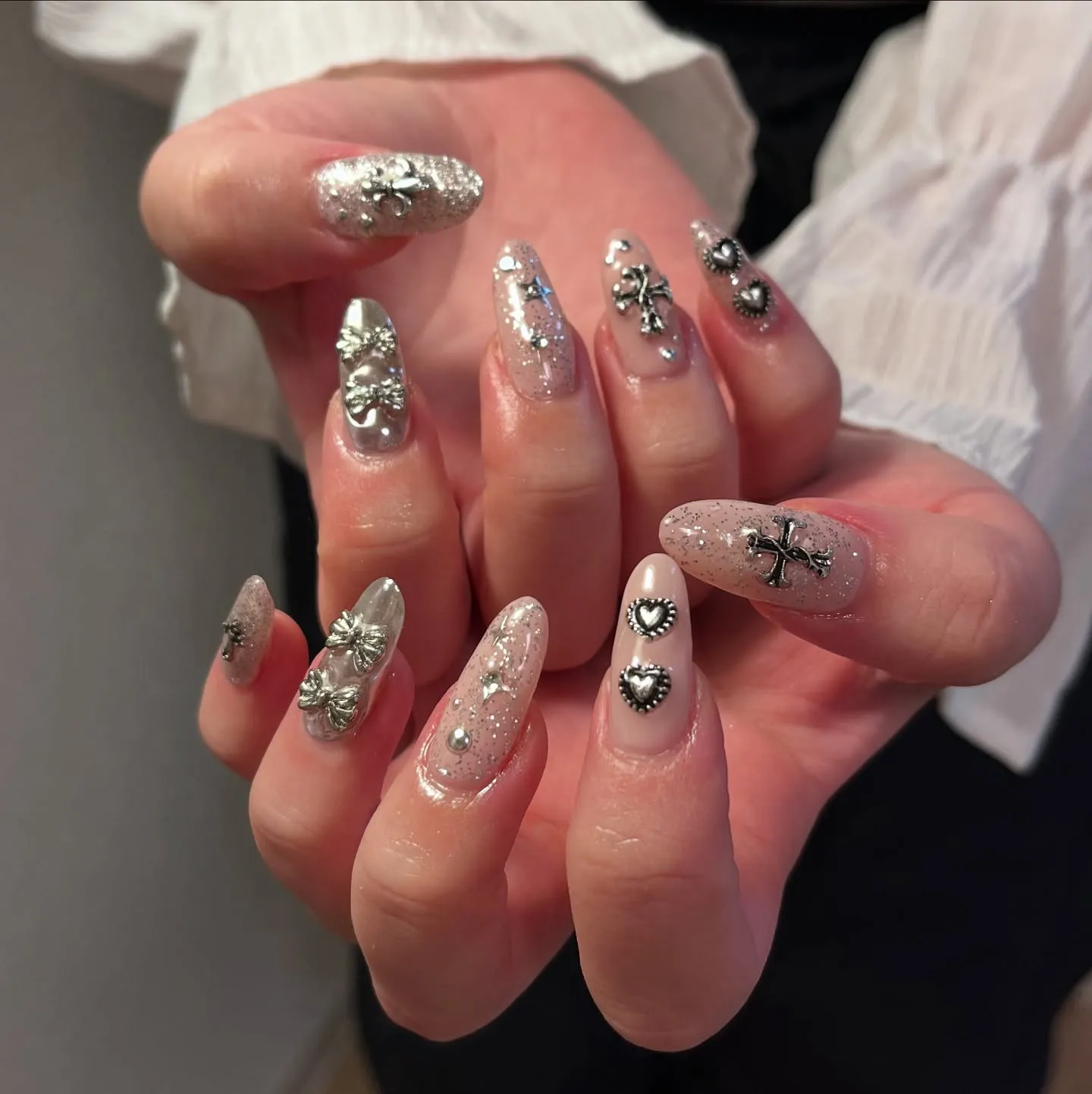 ピンク×シルバーの組み合わせ天才🥺👏🏻✨