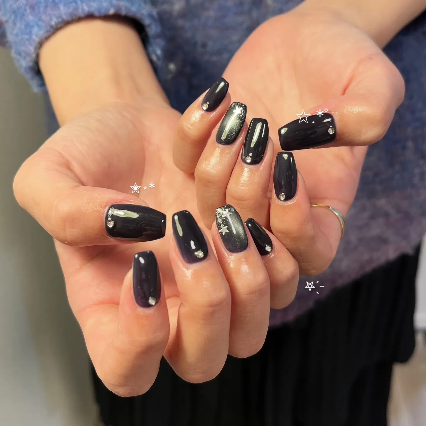 薬指に色んな仕掛けで奥行きを…🪄✨💫