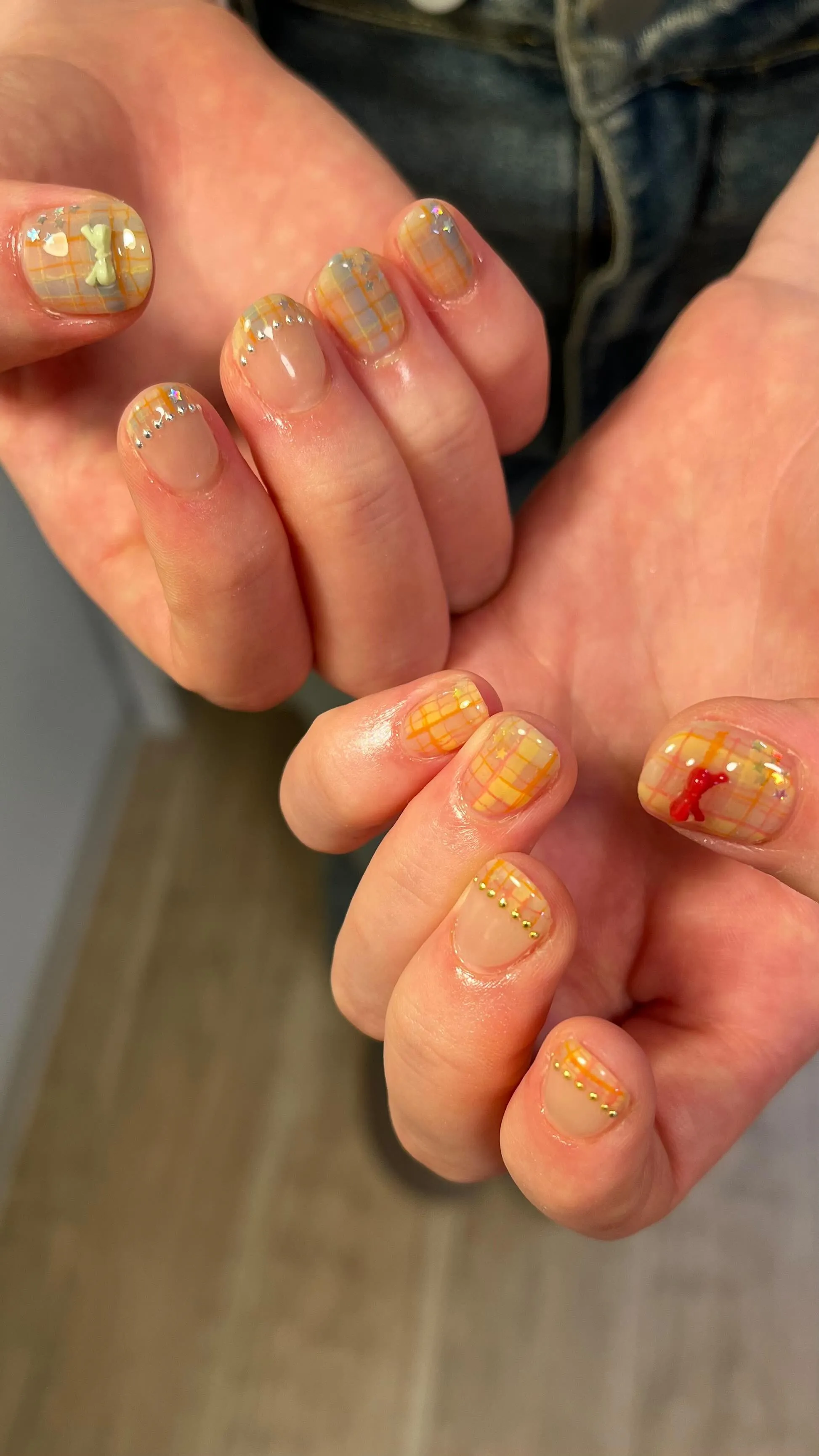 アシンメトリーでチェックネイル🛍✨