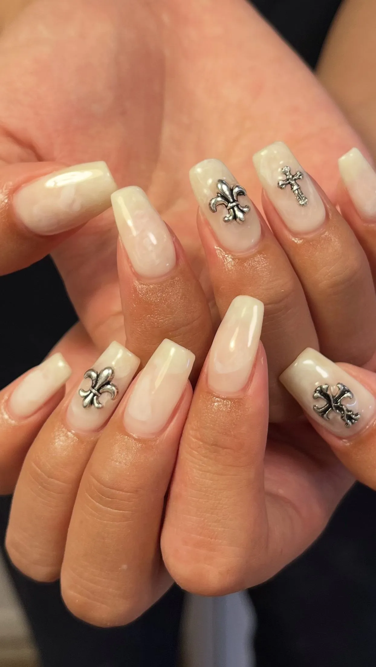 もやんとインクにシルバーパーツ⋆⸜♱⸝‍⋆