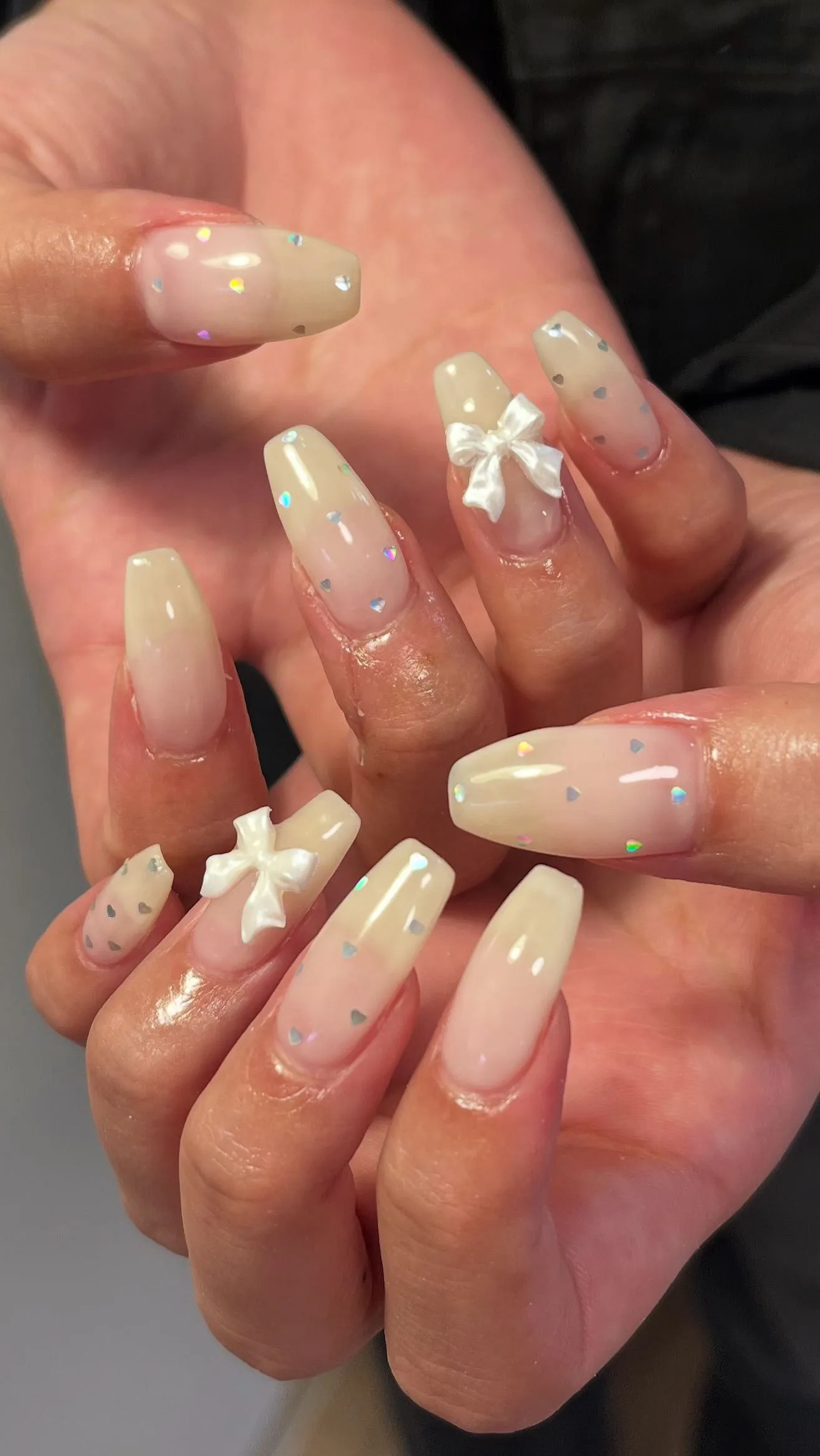 乳白色にハートドットシンプルかわいい🎀🤍