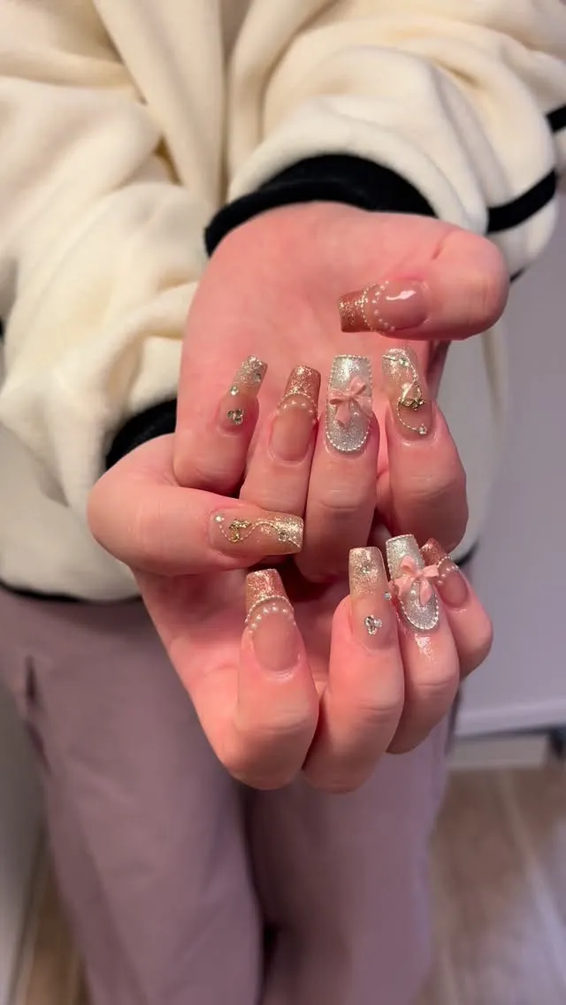 フレンチガーリー🪞🎀