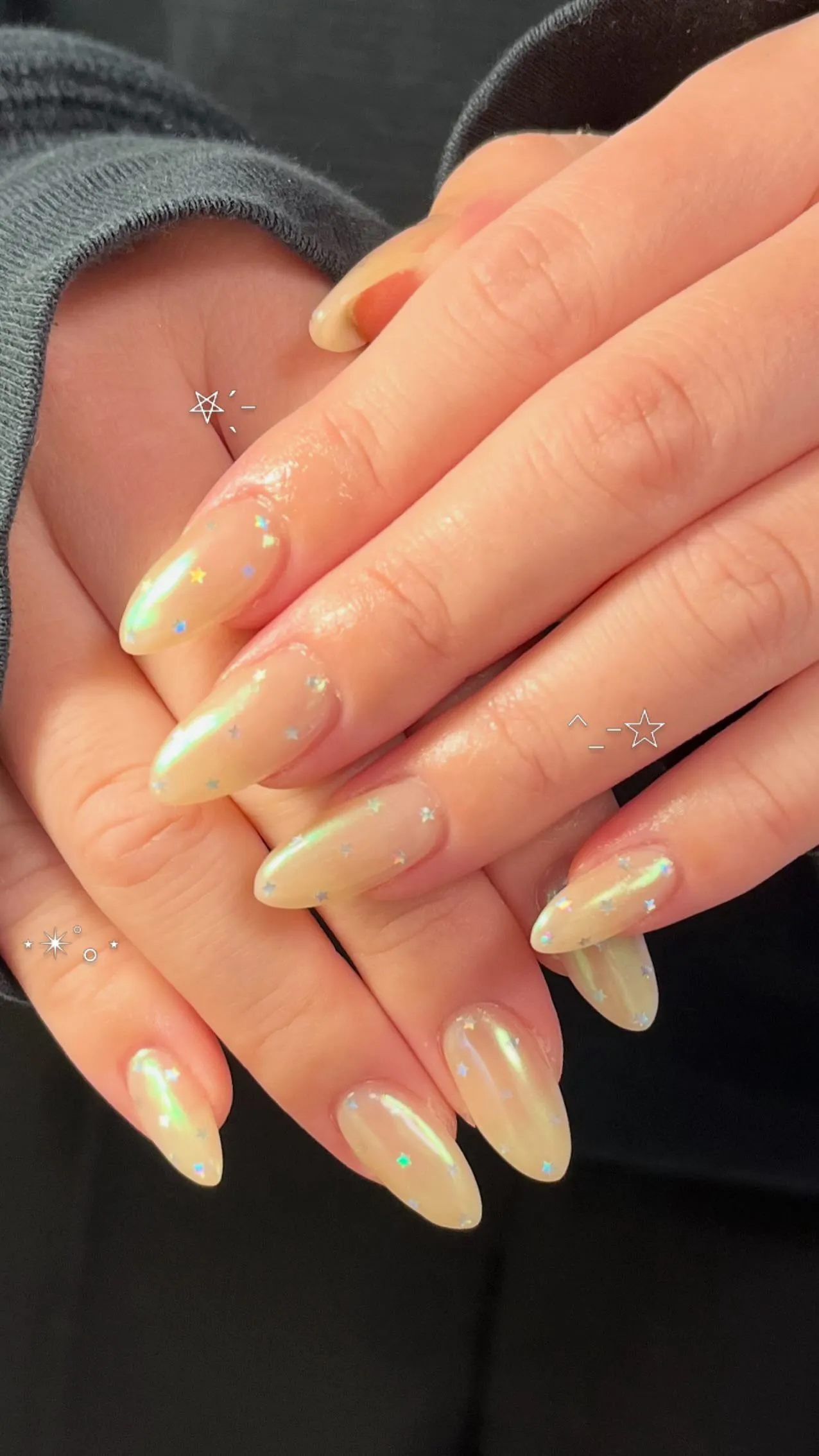 ベージュオーロラに星ドット✨