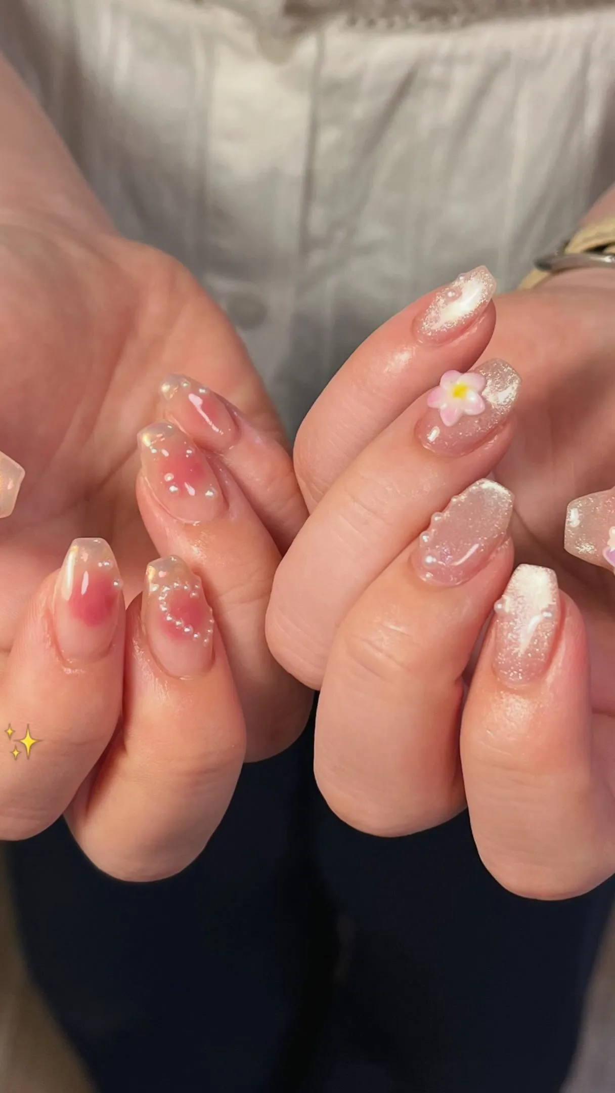 ハイビスカスネイル🌺✨