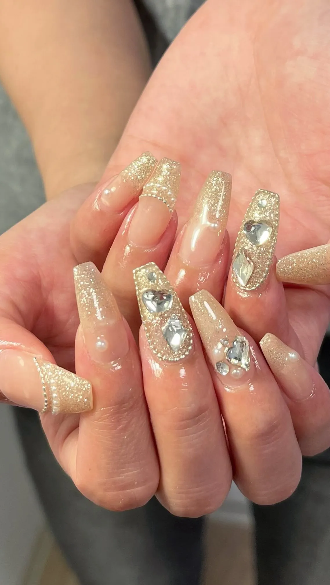 #ネイル  #ネイルデザイン  #埋めつくし  #夏ネイル ...
